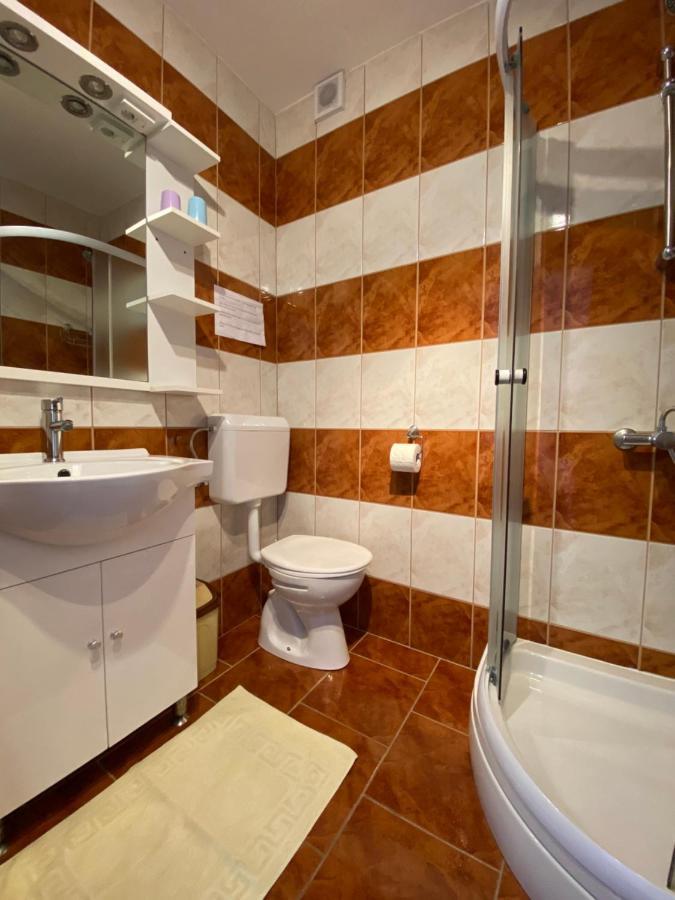 Guest House Dijana Krk Town Exterior foto